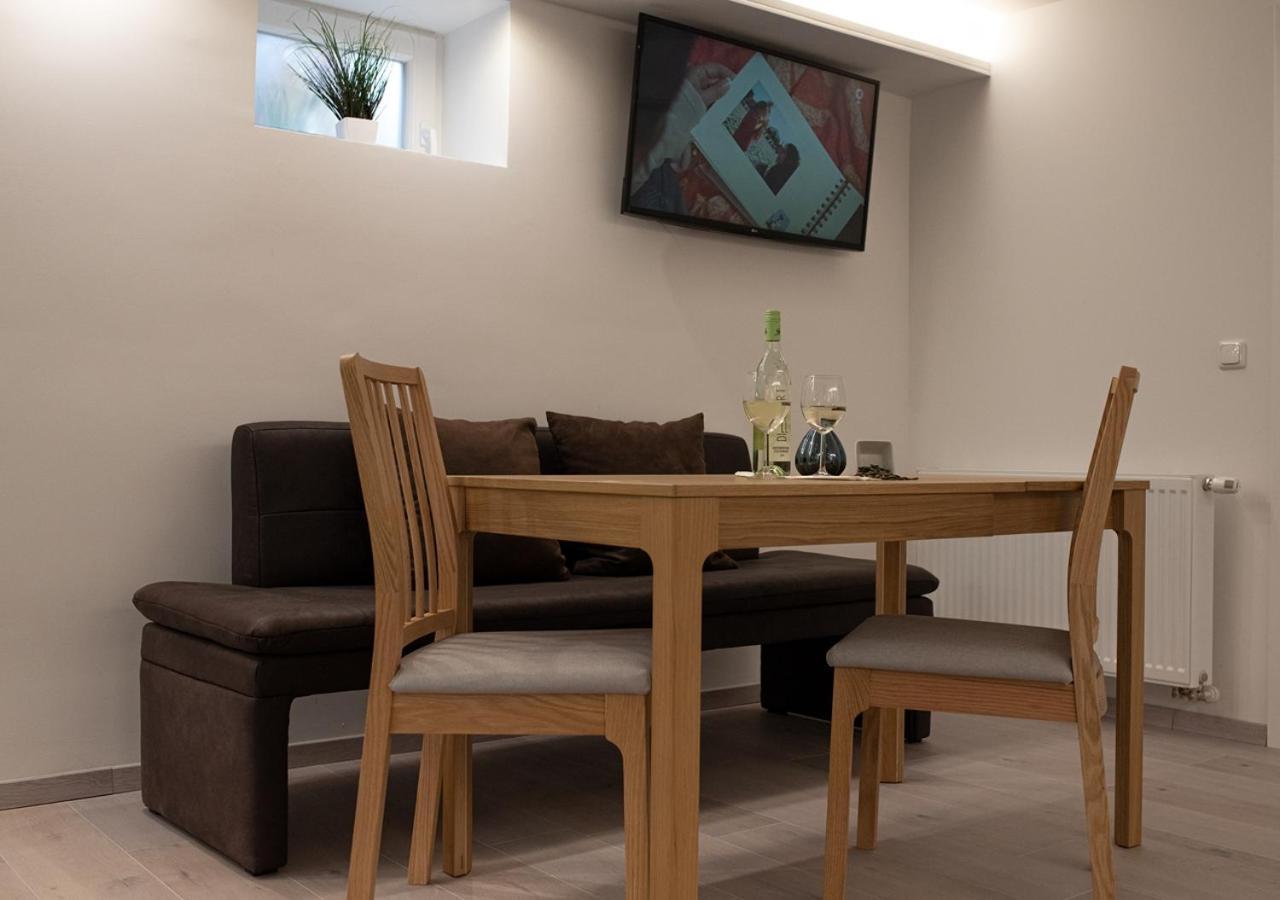 Claus Resch Appartements Leutschach Δωμάτιο φωτογραφία