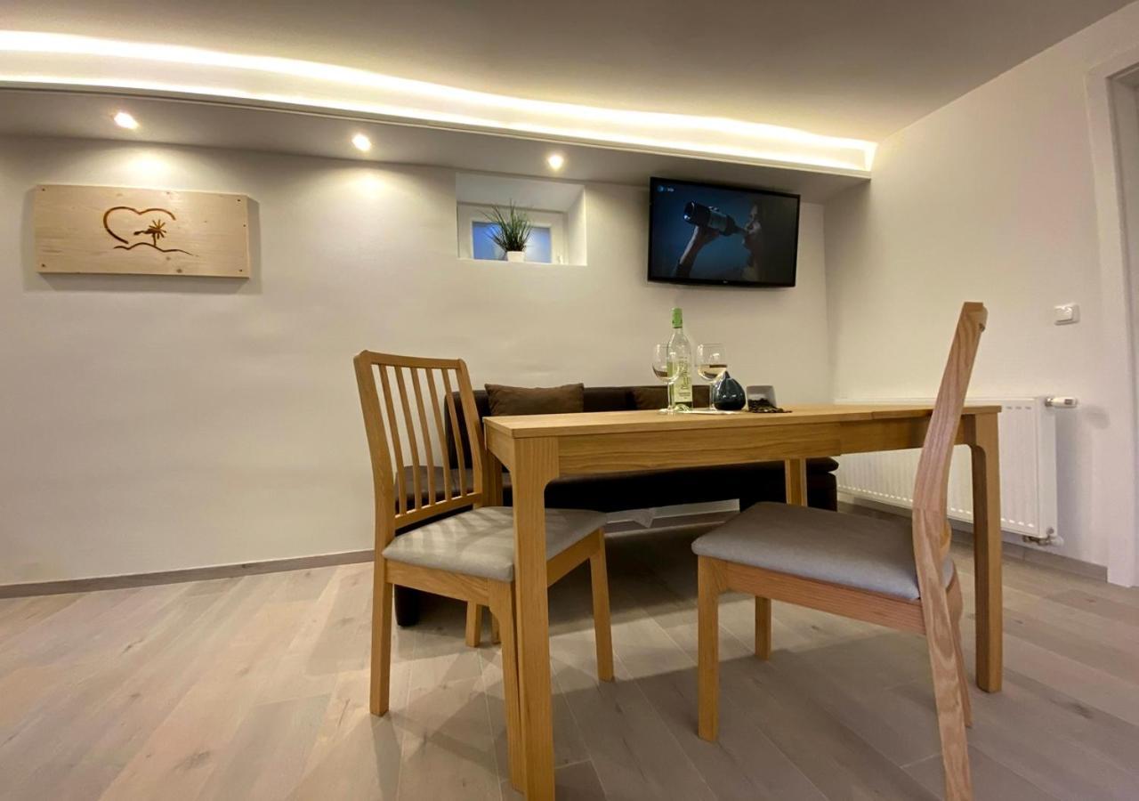 Claus Resch Appartements Leutschach Δωμάτιο φωτογραφία