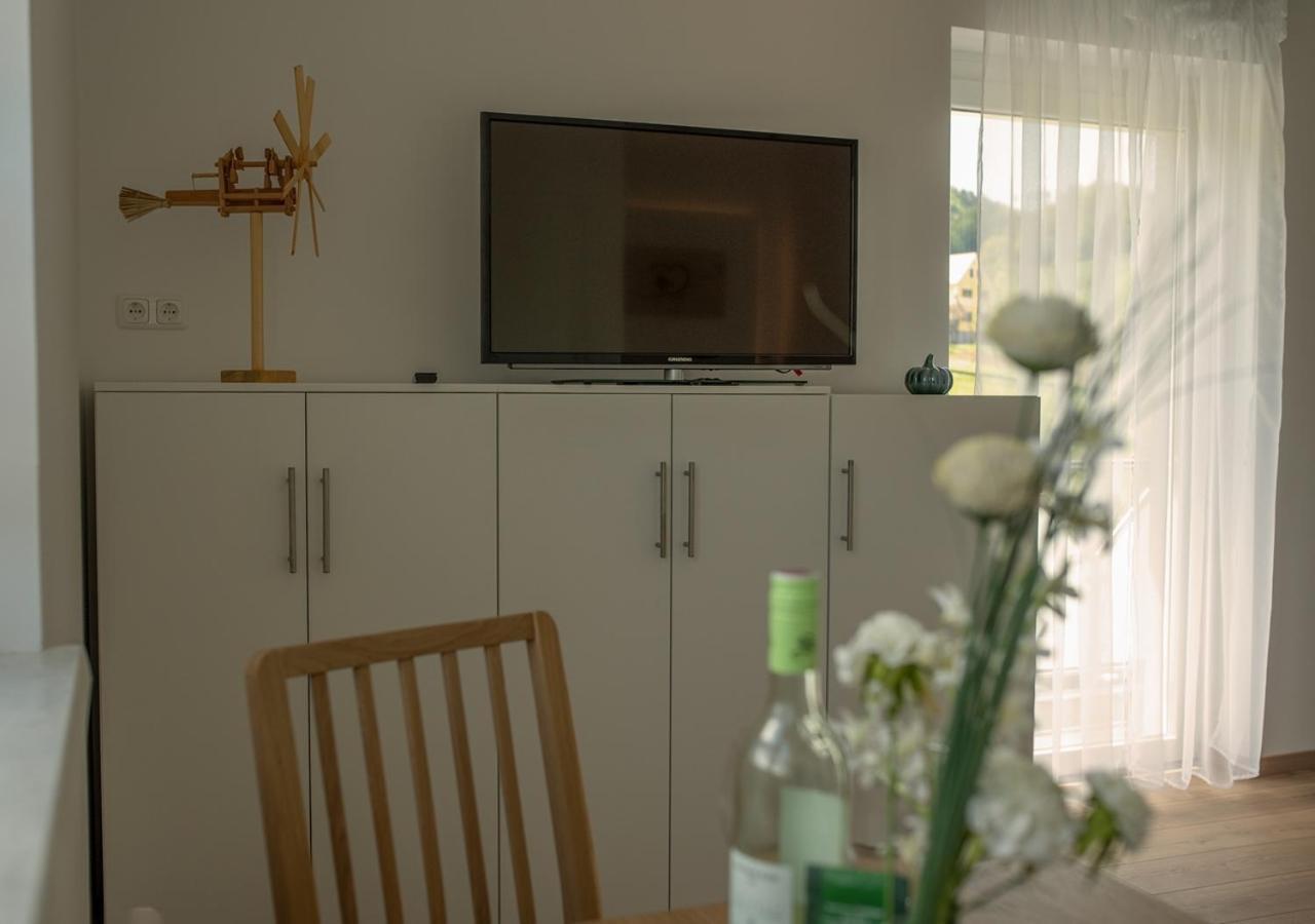 Claus Resch Appartements Leutschach Δωμάτιο φωτογραφία