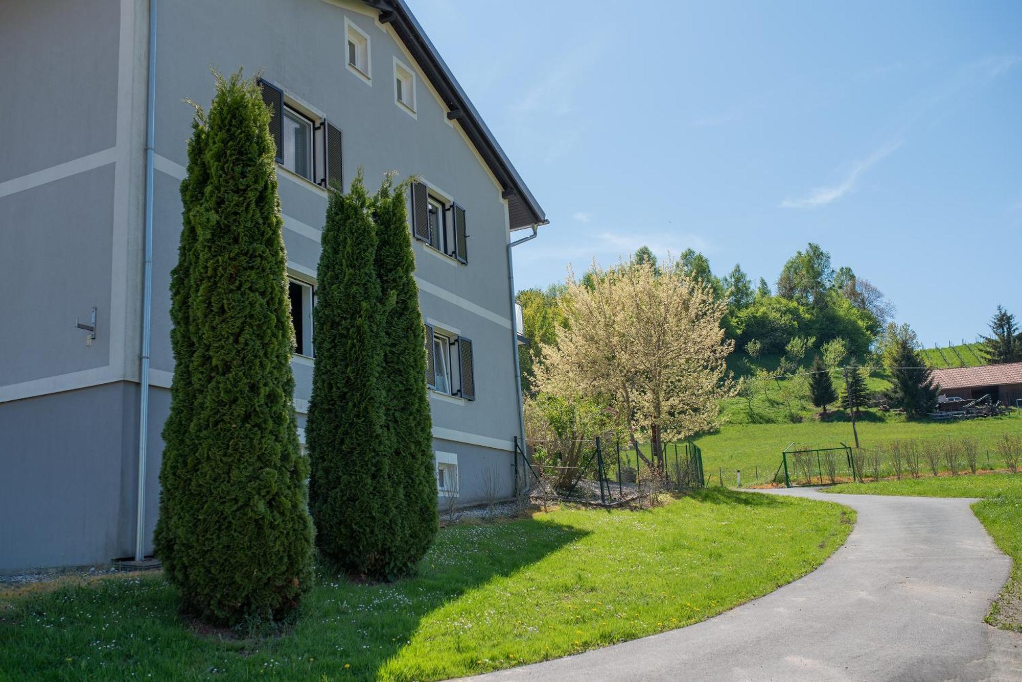 Claus Resch Appartements Leutschach Δωμάτιο φωτογραφία